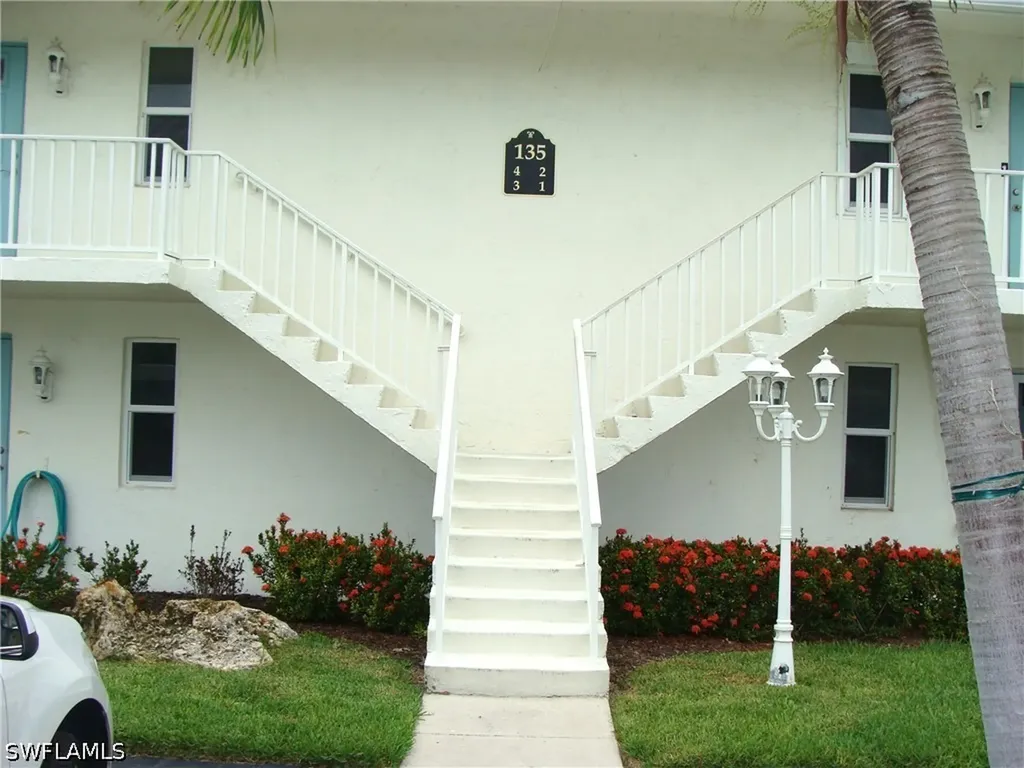 135 Quails Nest Road Naples FL 34112