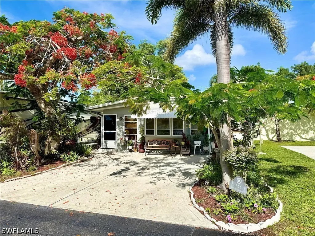 133 Redwood Lane Naples FL 34114
