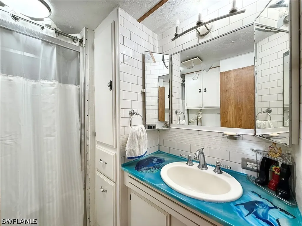 133 Redwood Lane Naples FL 34114