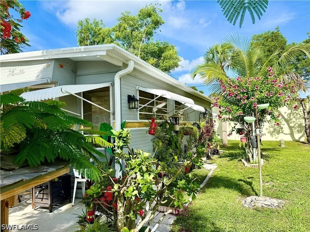 133 Redwood Lane Naples FL 34114