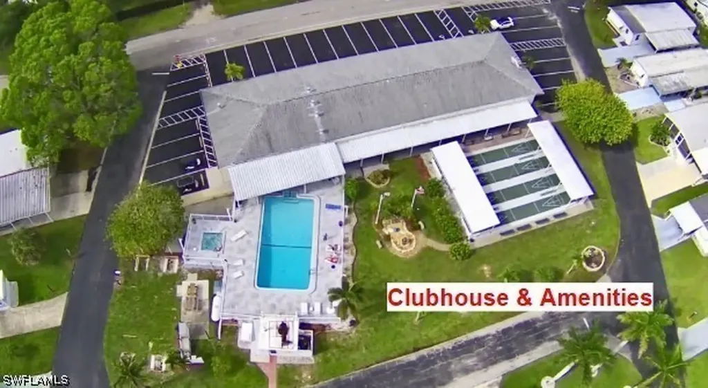 133 Redwood Lane Naples FL 34114