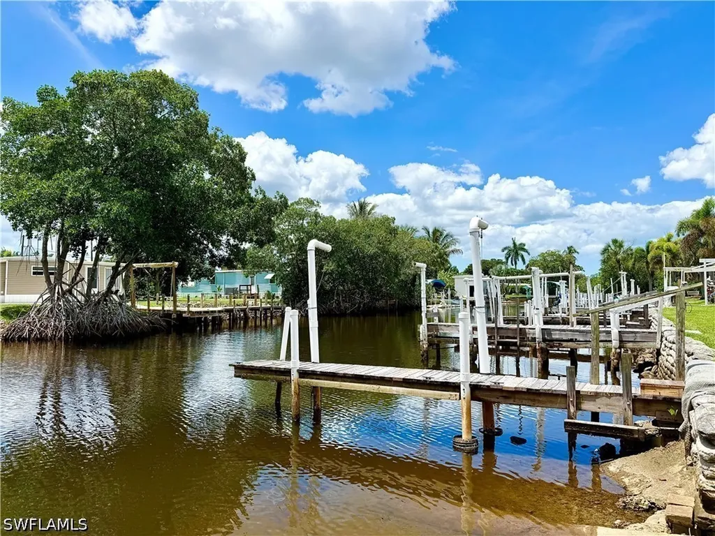 133 Redwood Lane Naples FL 34114