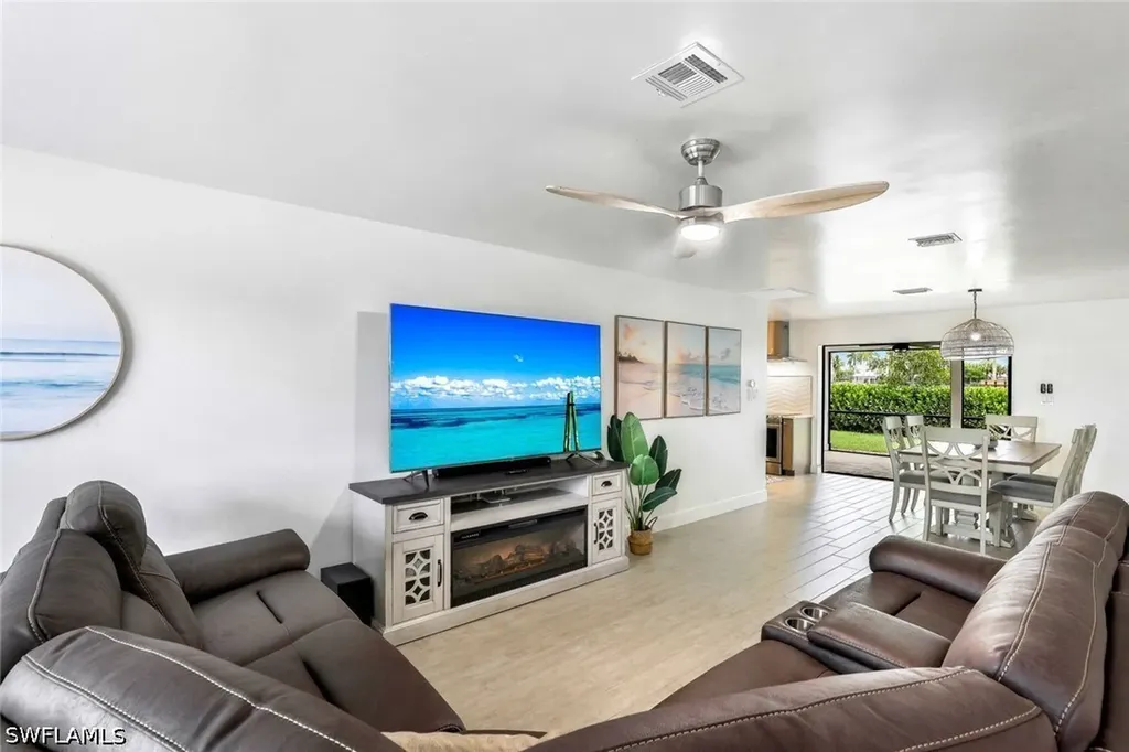387 S Heathwood Drive Marco Island FL 34145