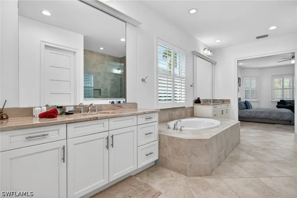 5054 Andros Drive Naples FL 34113