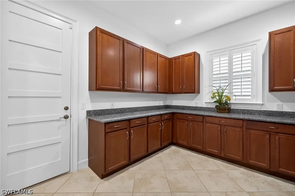5054 Andros Drive Naples FL 34113
