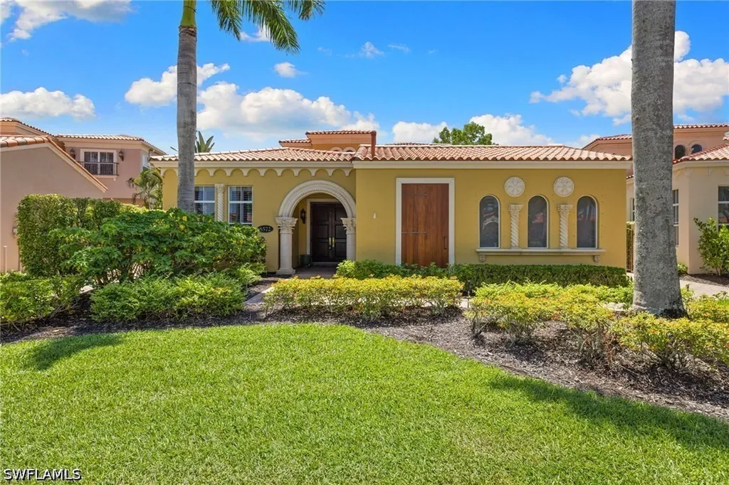 8572 Bellagio Drive Naples FL 34114
