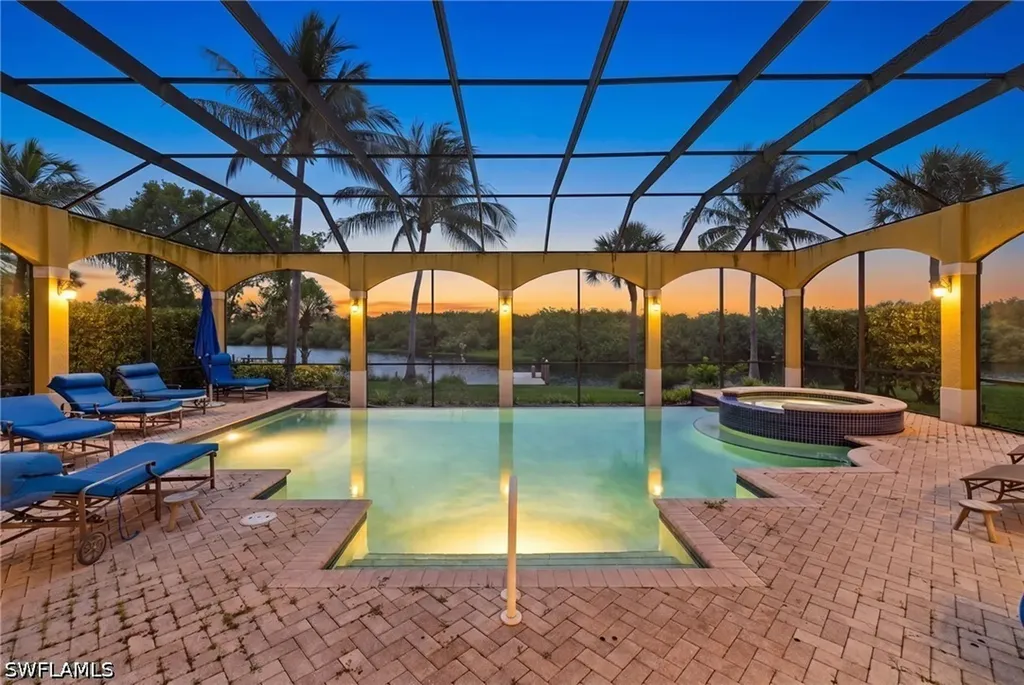 8572 Bellagio Drive Naples FL 34114