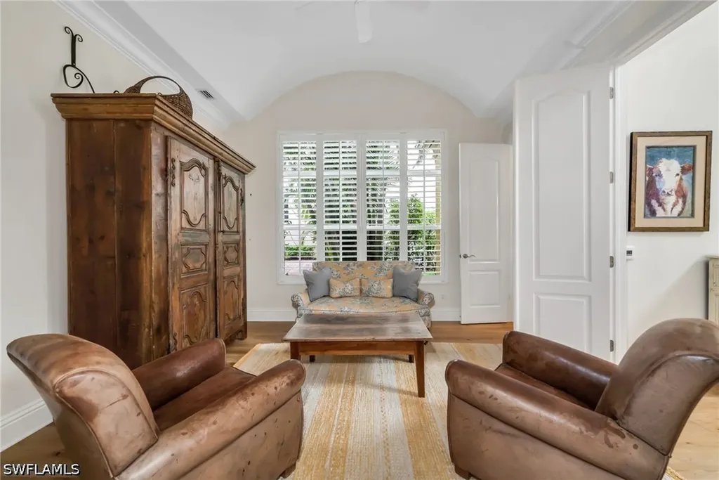 8572 Bellagio Drive Naples FL 34114