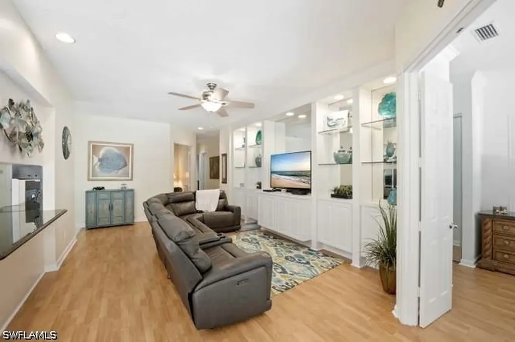 6000 Via Bella Court Naples FL 34109