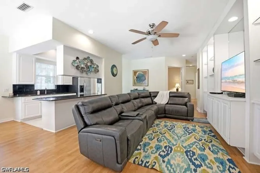 6000 Via Bella Court Naples FL 34109