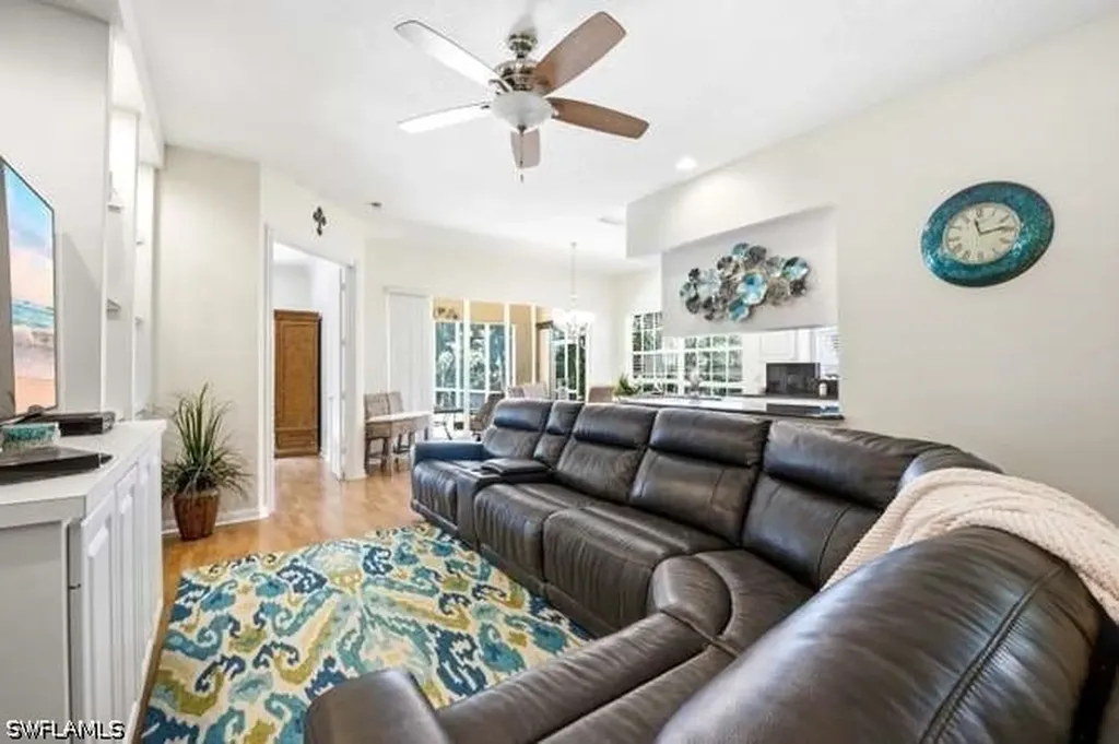 6000 Via Bella Court Naples FL 34109
