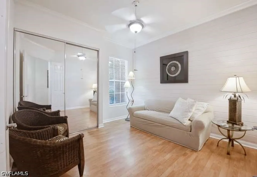6000 Via Bella Court Naples FL 34109