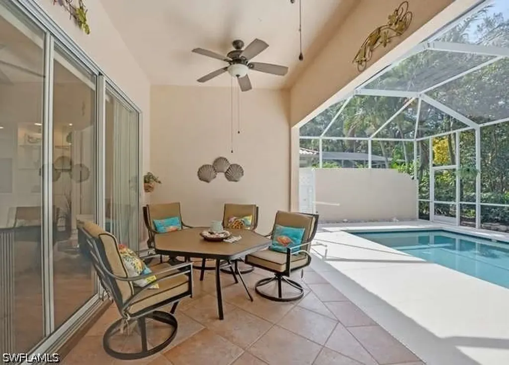 6000 Via Bella Court Naples FL 34109