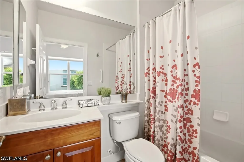 9204 Quartz Lane Naples FL 34120