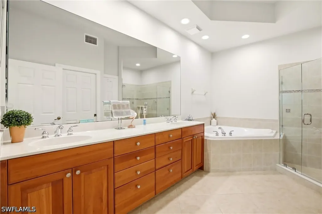 9204 Quartz Lane Naples FL 34120