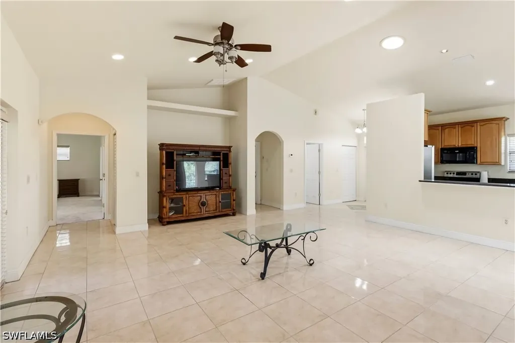 2495 62nd Avenue NE Naples FL 34120