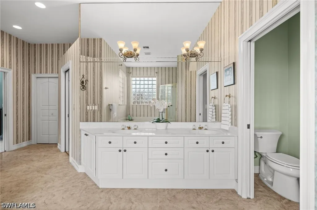 2027 Castle Garden Lane Naples FL 34110