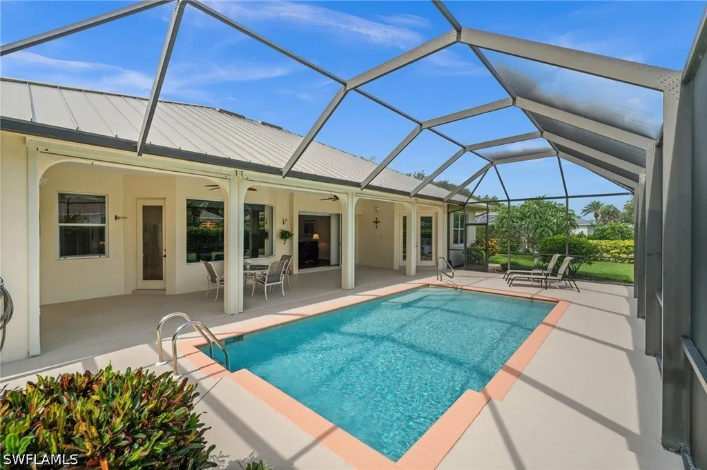 2027 Castle Garden Lane Naples FL 34110