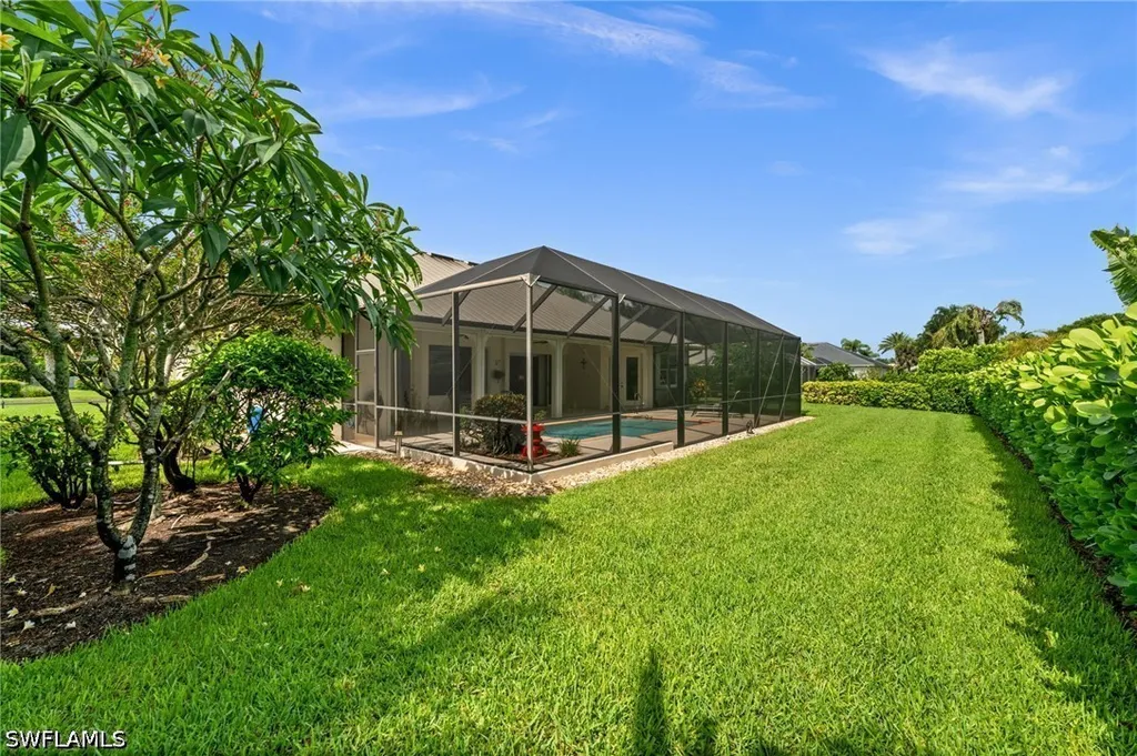 2027 Castle Garden Lane Naples FL 34110