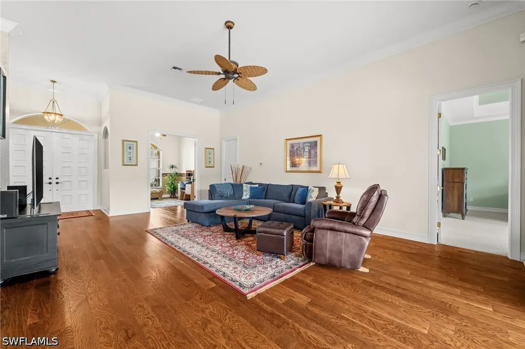 2027 Castle Garden Lane Naples FL 34110