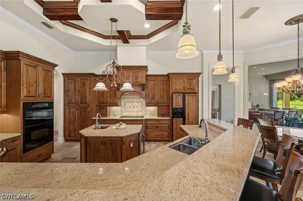 1765 Supreme Court Naples FL 34110