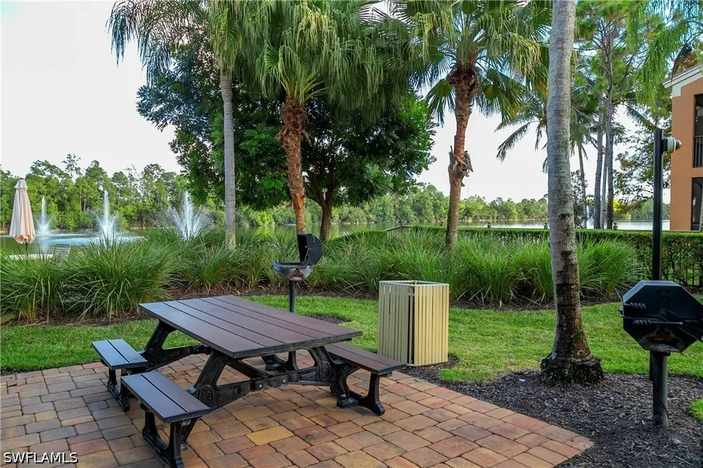 1105 Reserve Court Naples FL 34105