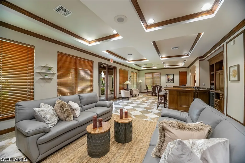 1105 Reserve Court Naples FL 34105