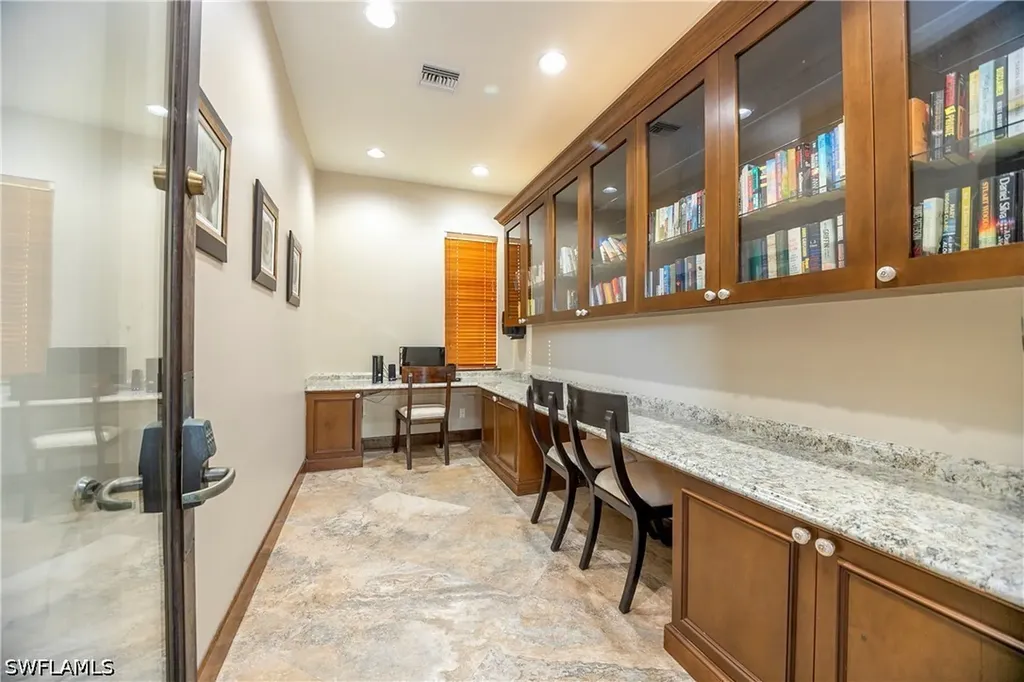 1105 Reserve Court Naples FL 34105