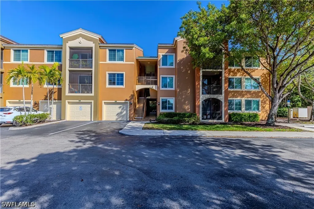 1105 Reserve Court Naples FL 34105