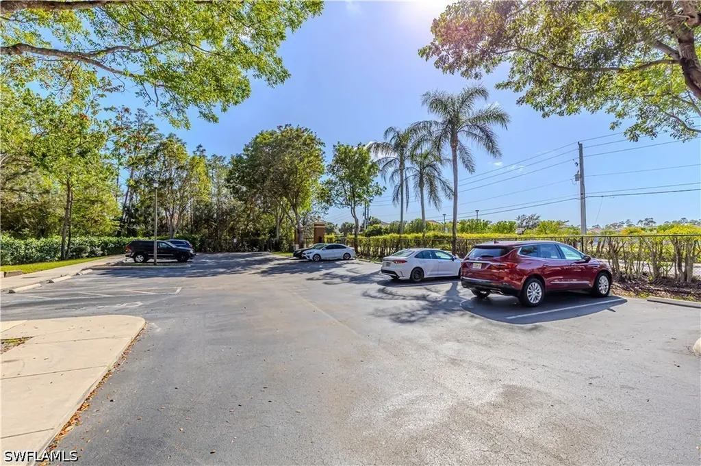 1105 Reserve Court Naples FL 34105