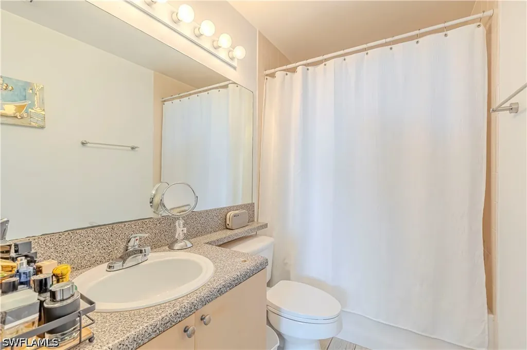 1105 Reserve Court Naples FL 34105
