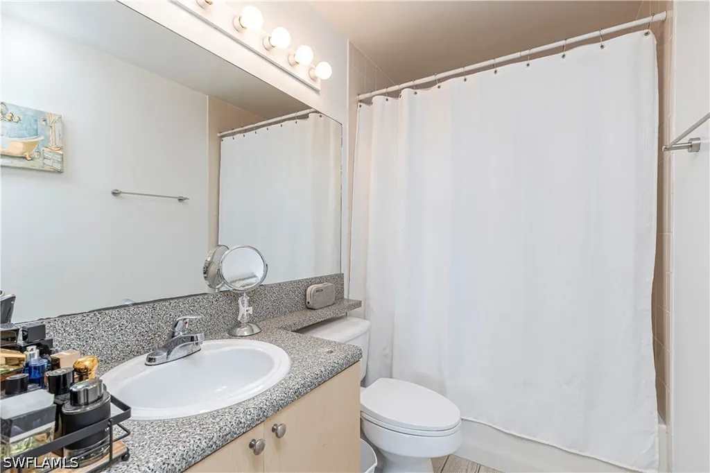 1105 Reserve Court Naples FL 34105