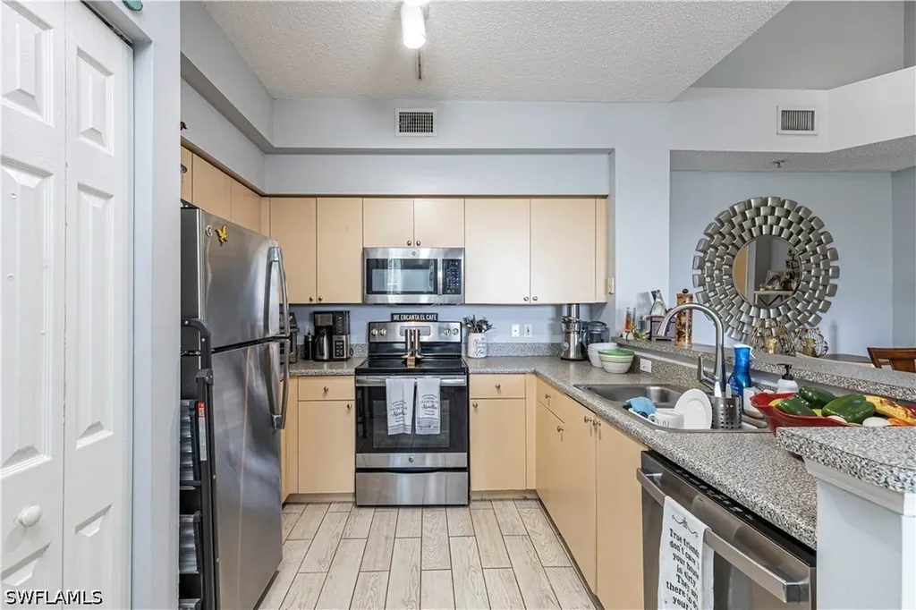 1105 Reserve Court Naples FL 34105