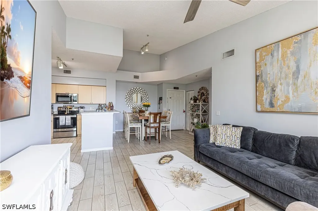 1105 Reserve Court Naples FL 34105