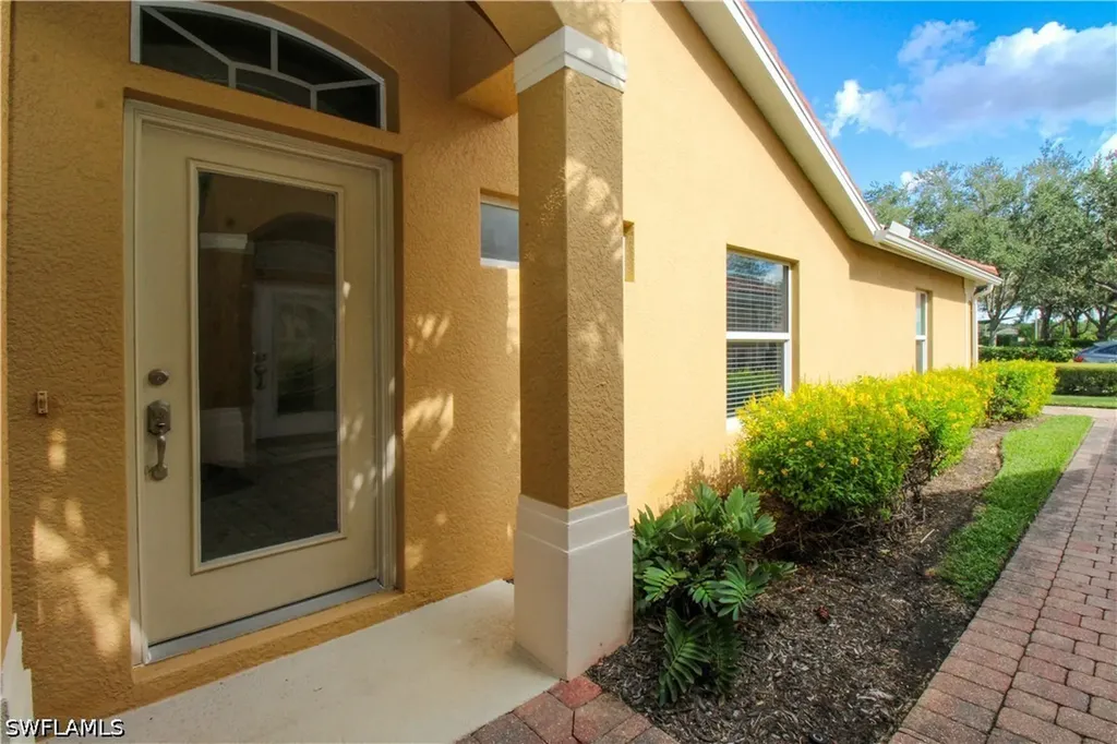 15077 Cortona Way Naples FL 34120