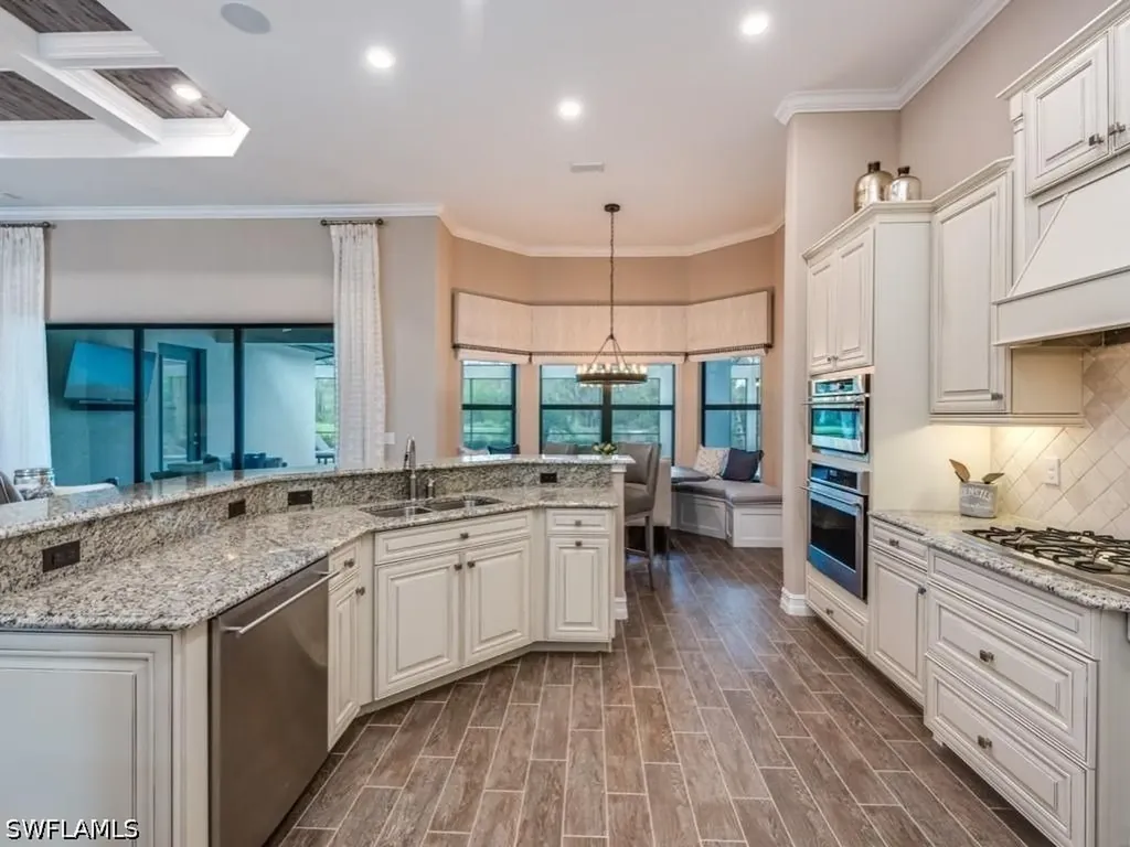 9911 Corso Bello Drive Naples FL 34113