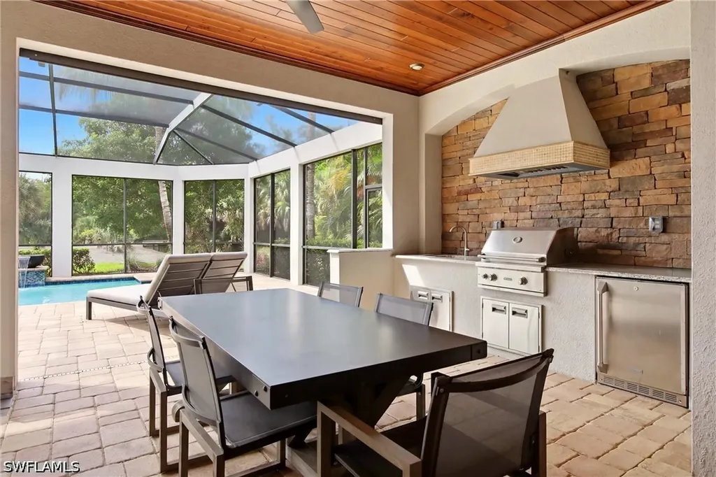 9911 Corso Bello Drive Naples FL 34113
