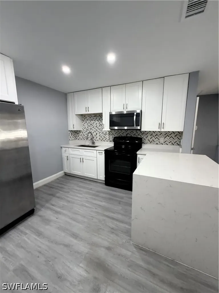 4375 Golden Gate Parkway Naples FL 34116