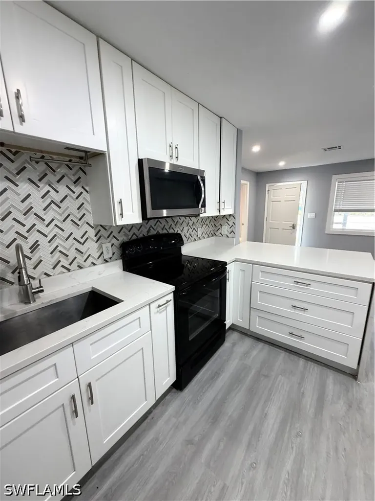 4375 Golden Gate Parkway Naples FL 34116