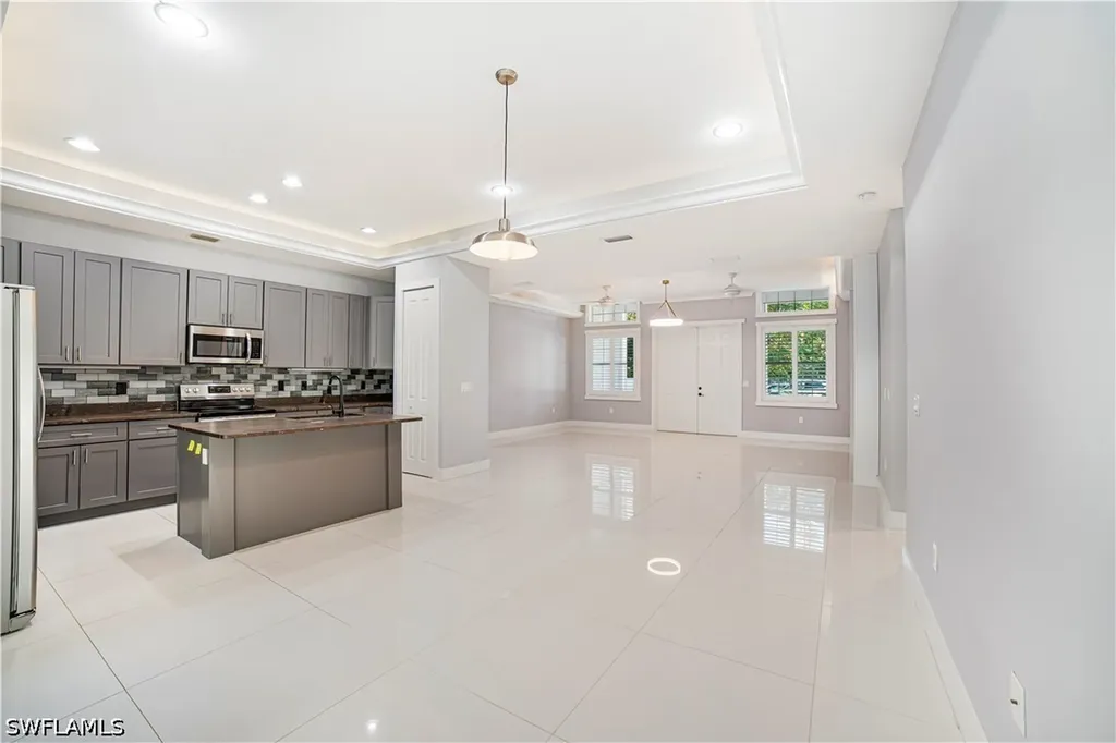 3332 6th Avenue SE Naples FL 34117