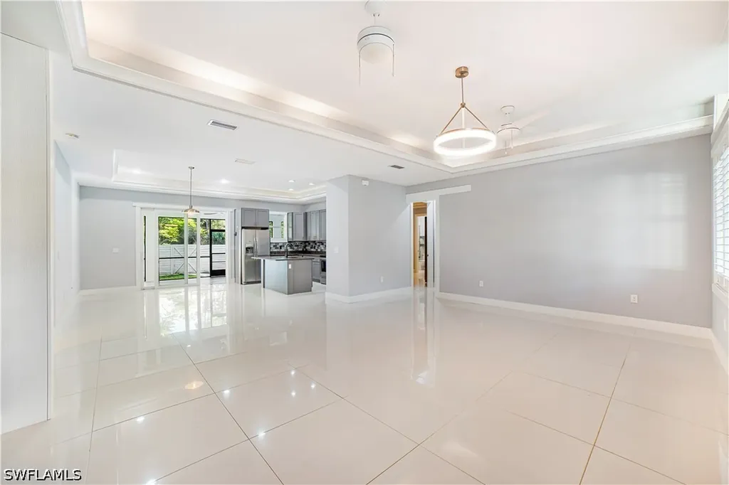 3332 6th Avenue SE Naples FL 34117