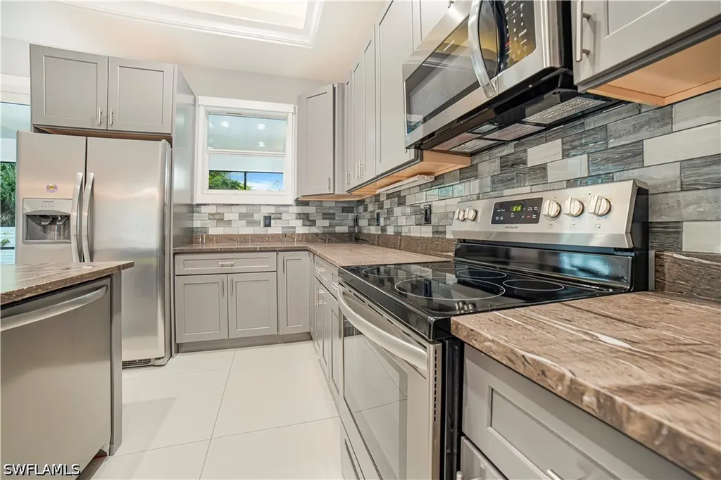3332 6th Avenue SE Naples FL 34117