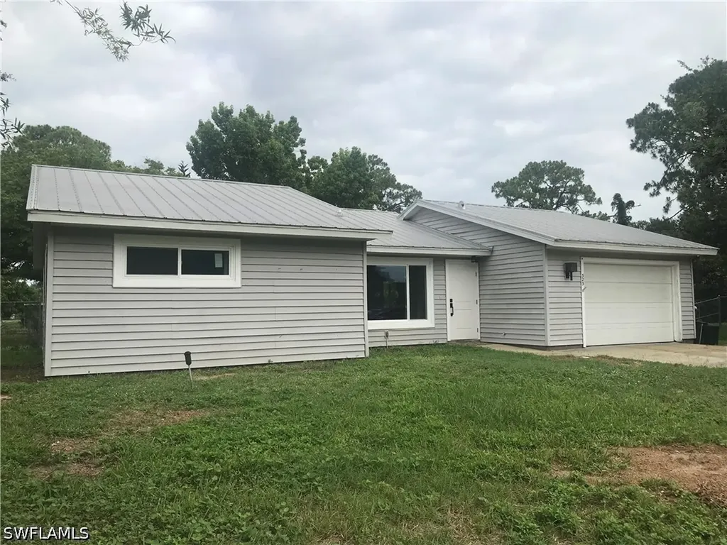 323 Ohio Road Lehigh Acres FL 33936
