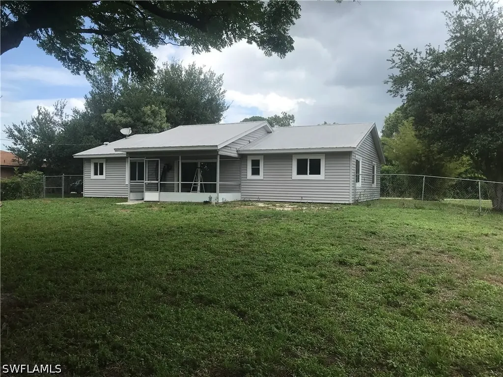 323 Ohio Road Lehigh Acres FL 33936