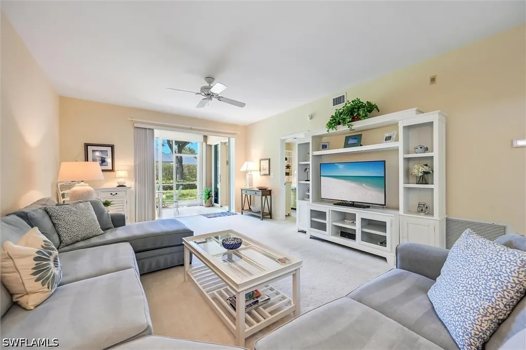 853 Tanbark Drive Naples FL 34108