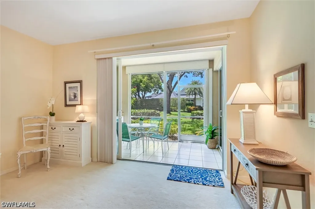 853 Tanbark Drive Naples FL 34108