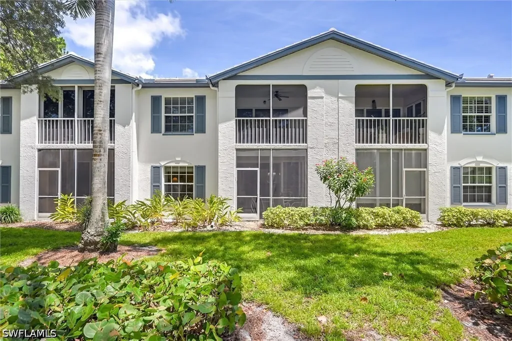 853 Tanbark Drive Naples FL 34108