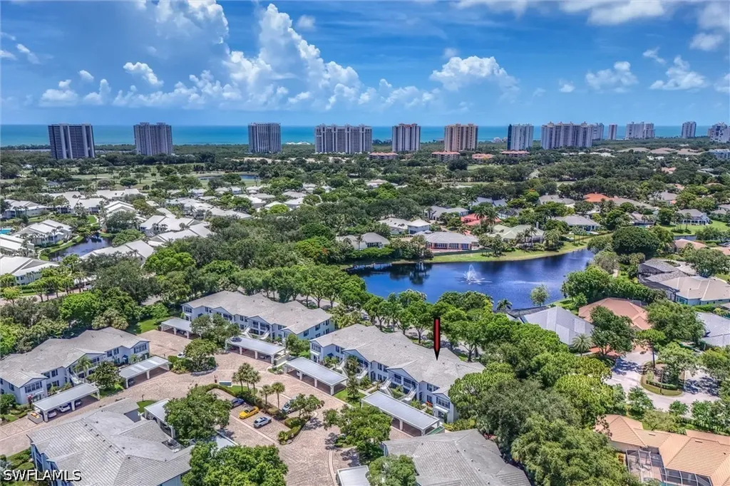 853 Tanbark Drive Naples FL 34108