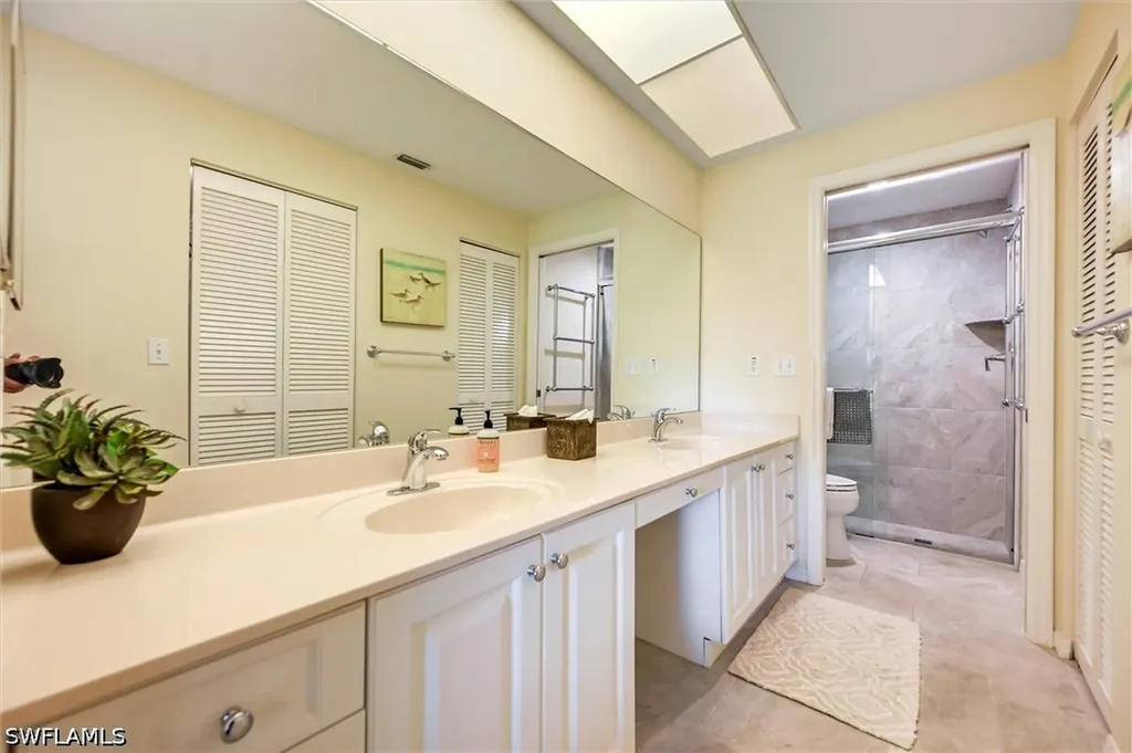 853 Tanbark Drive Naples FL 34108