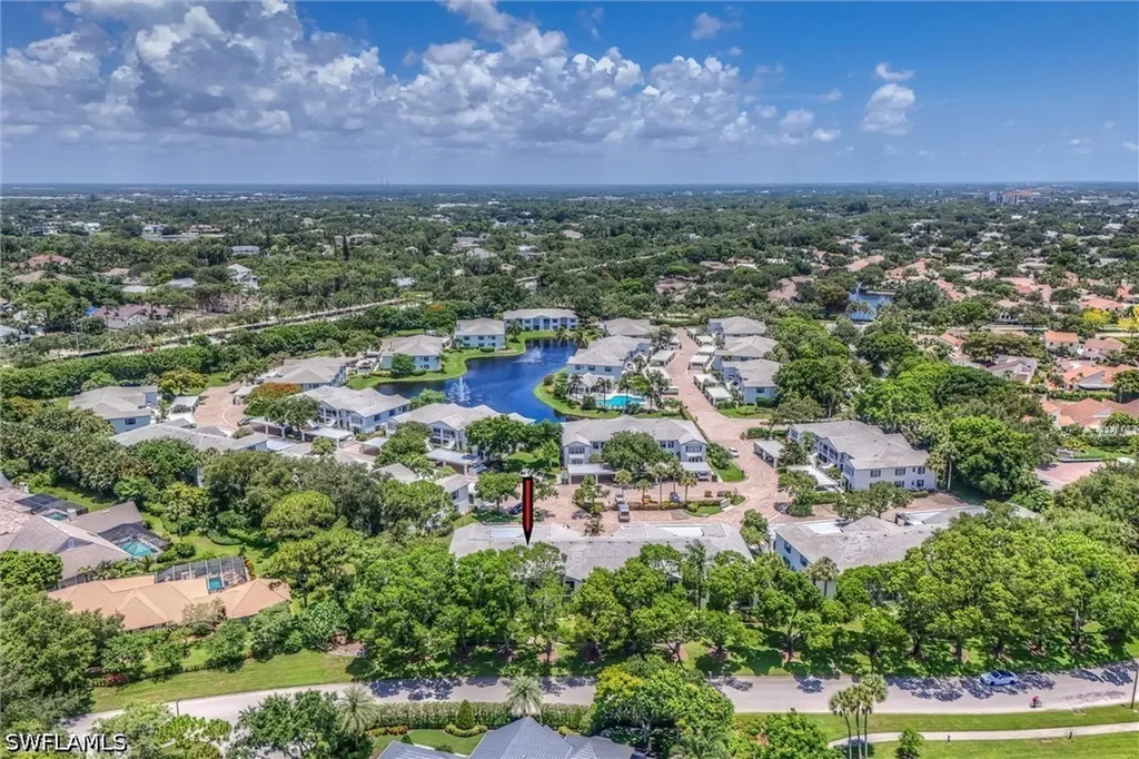 853 Tanbark Drive Naples FL 34108